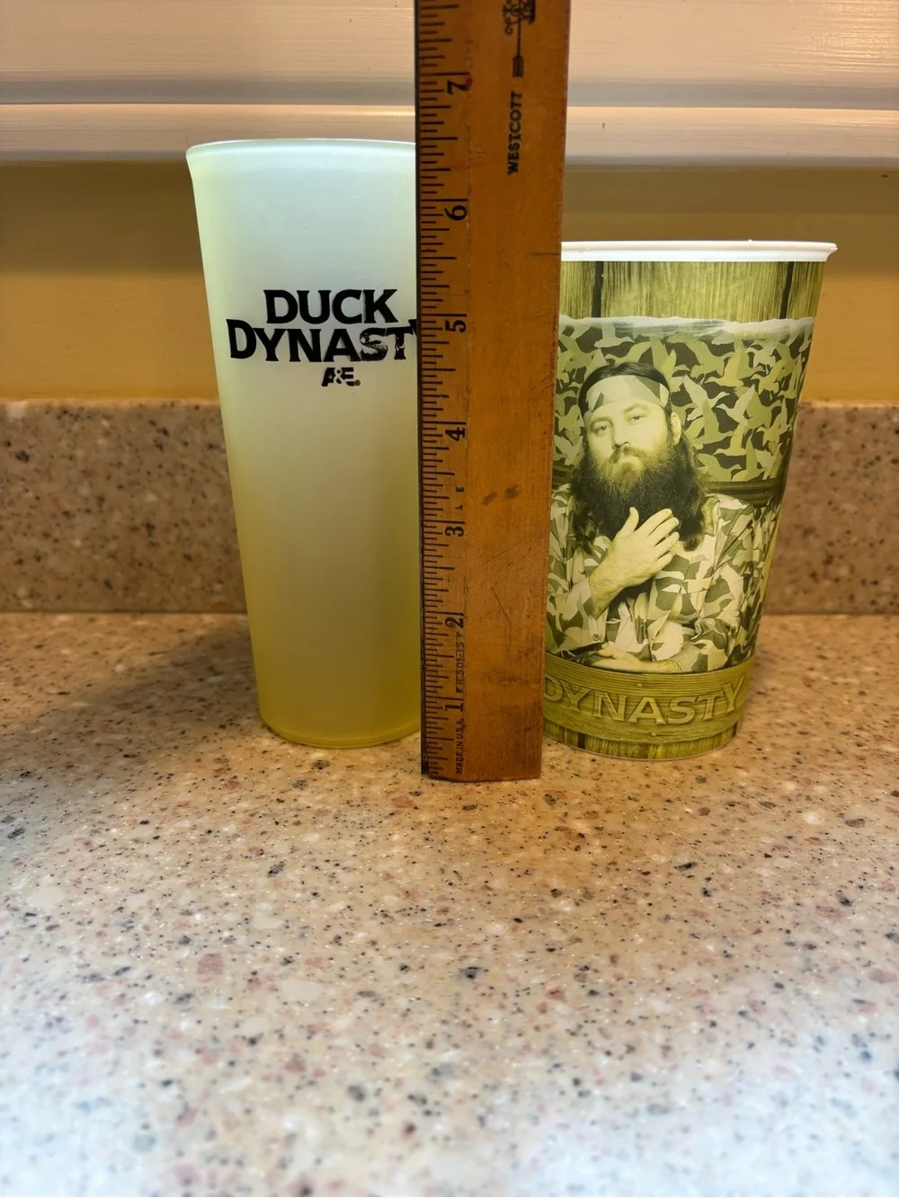 Bundle of 2 Duck Dynasty Plastic Cups by A&E